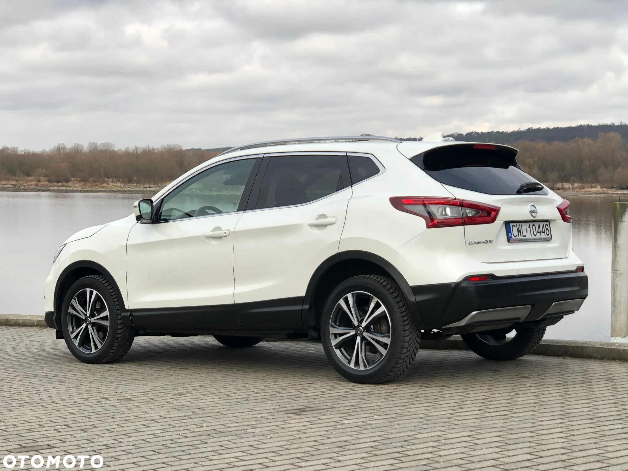 Nissan Qashqai - 12
