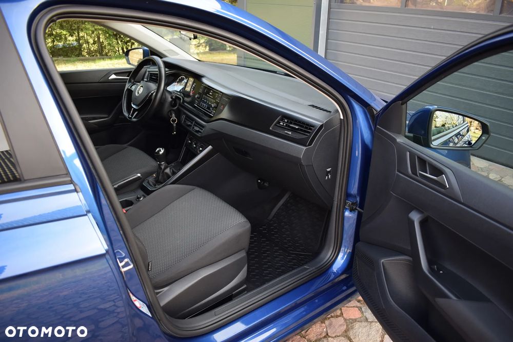 Volkswagen Polo - 33