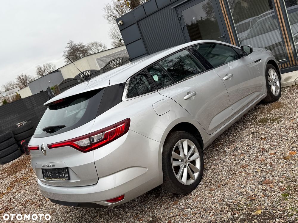 Renault Megane 1.2 Energy TCe Bose - 9