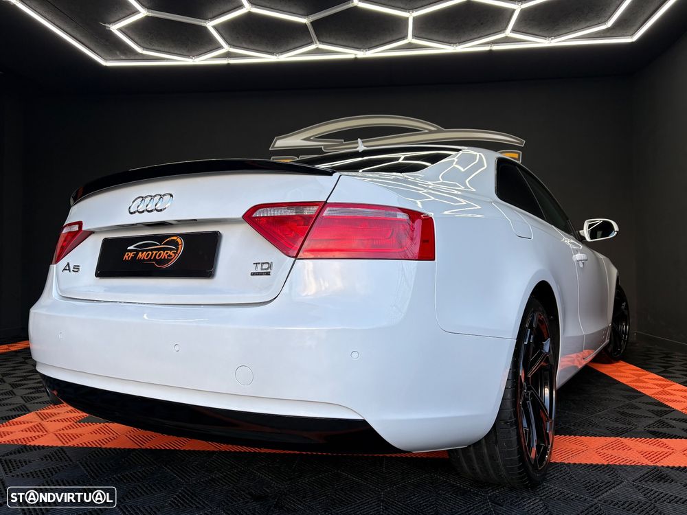 Audi A5 2.0 TDI quattro S tronic S-line - 31