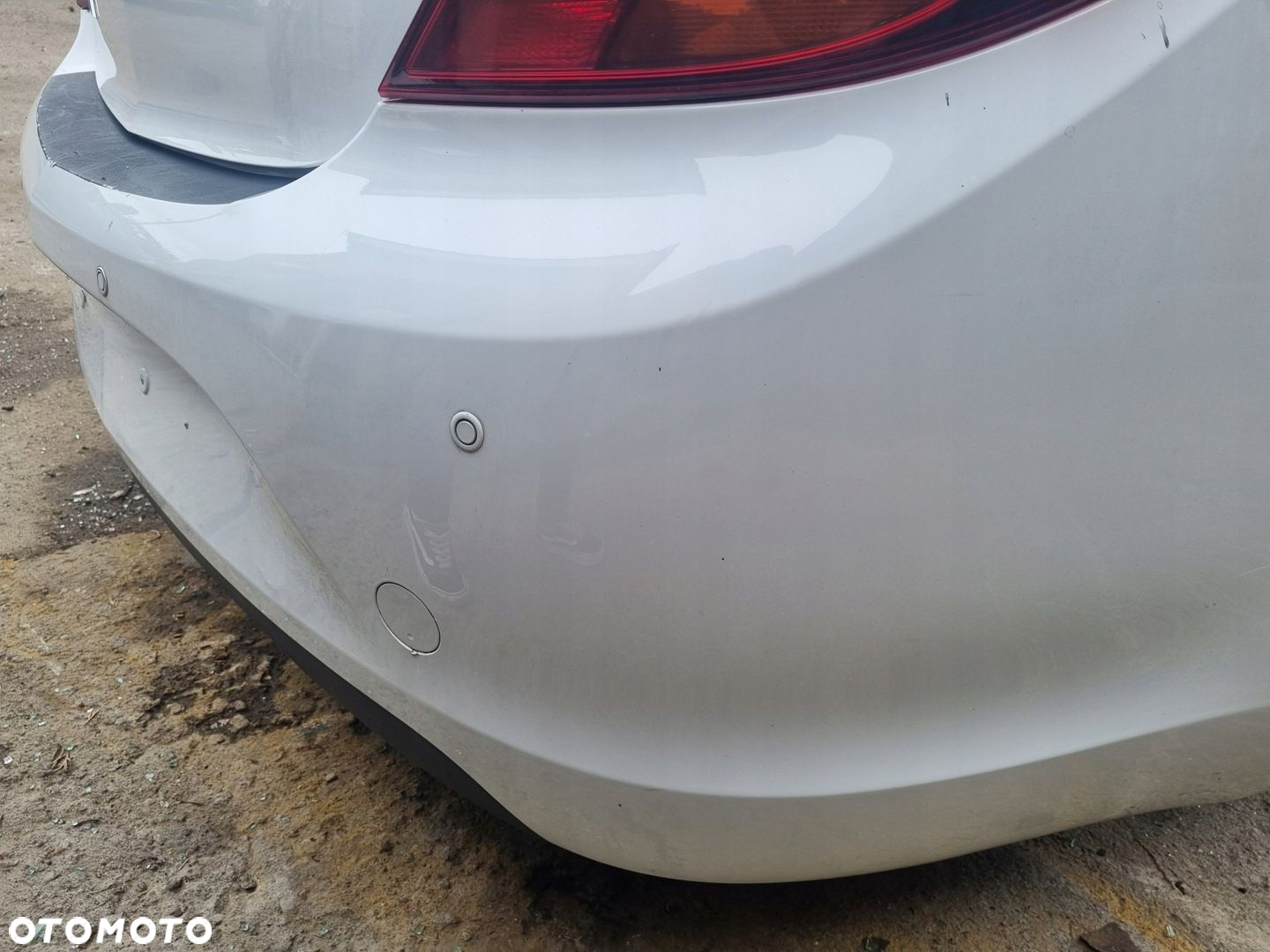 OPEL INSIGNIA A 13-17 LIFT 2014 r. Z40R HB ZDERZAK TYŁ TYLNY PDC - 9