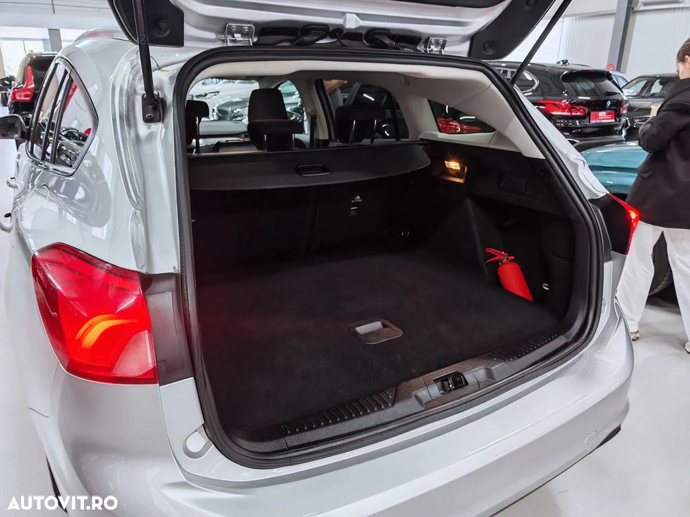 Ford Focus 2.0 EcoBlue Active Business - 27