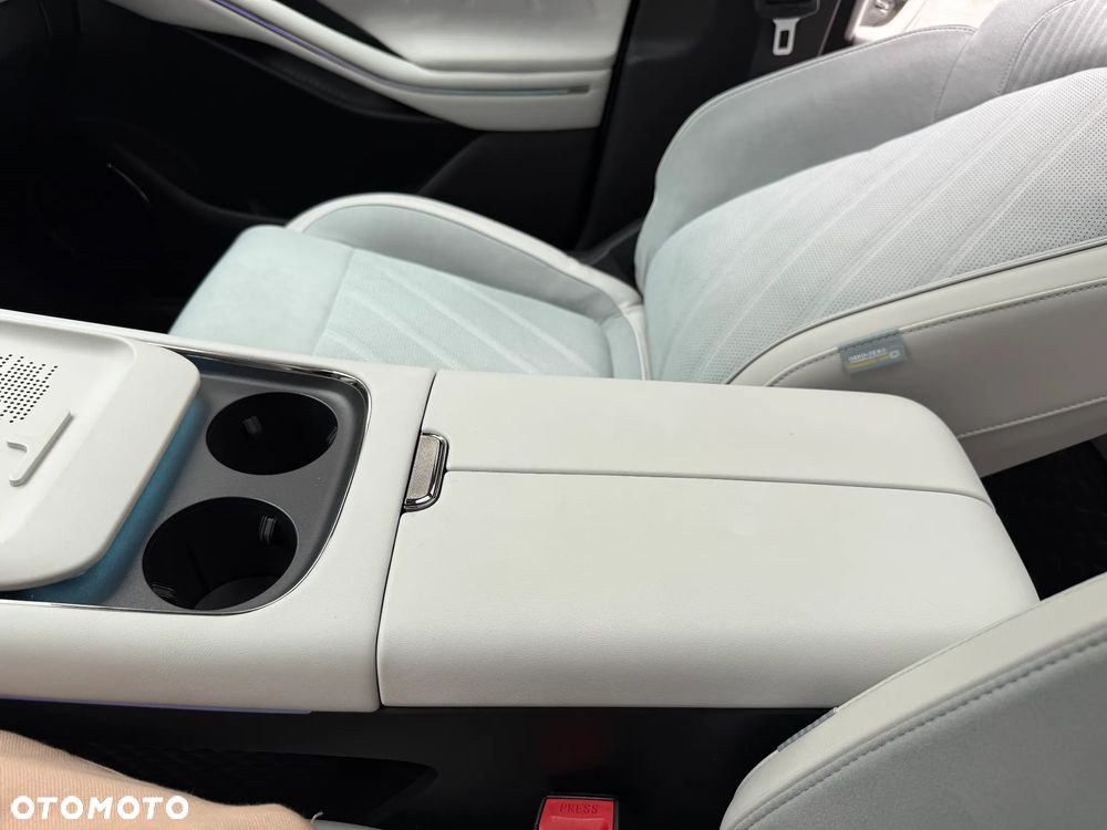 Voyah Free 106kWh AWD - 17