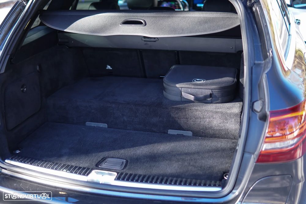 Mercedes-Benz C 300 - 21