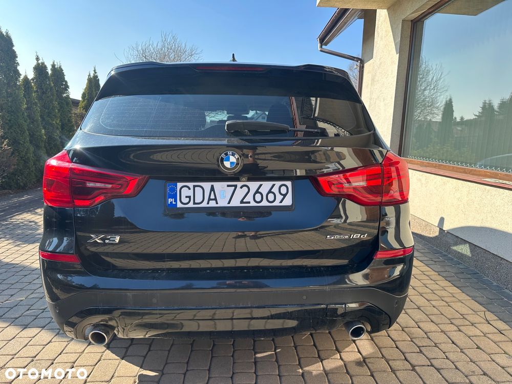 BMW X3 sDrive18d - 31