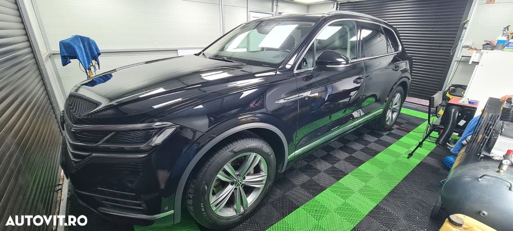 Volkswagen Touareg V6 TDI Elegance - 2