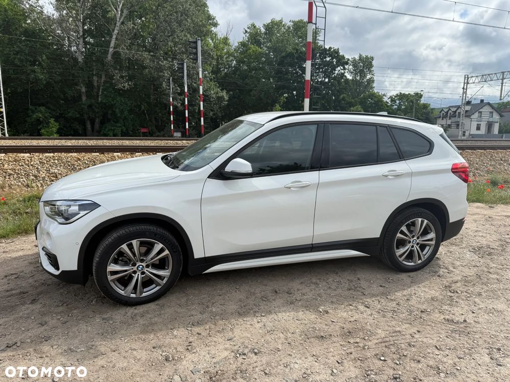 BMW X1 xDrive18d Sport Line - 5