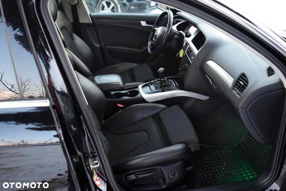 Audi A4 Avant 2.0 TDI - 7