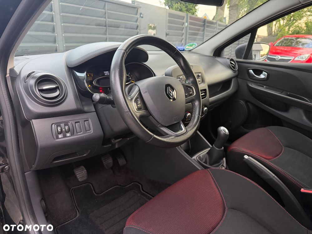 Renault Clio 1.2 16V Life - 10