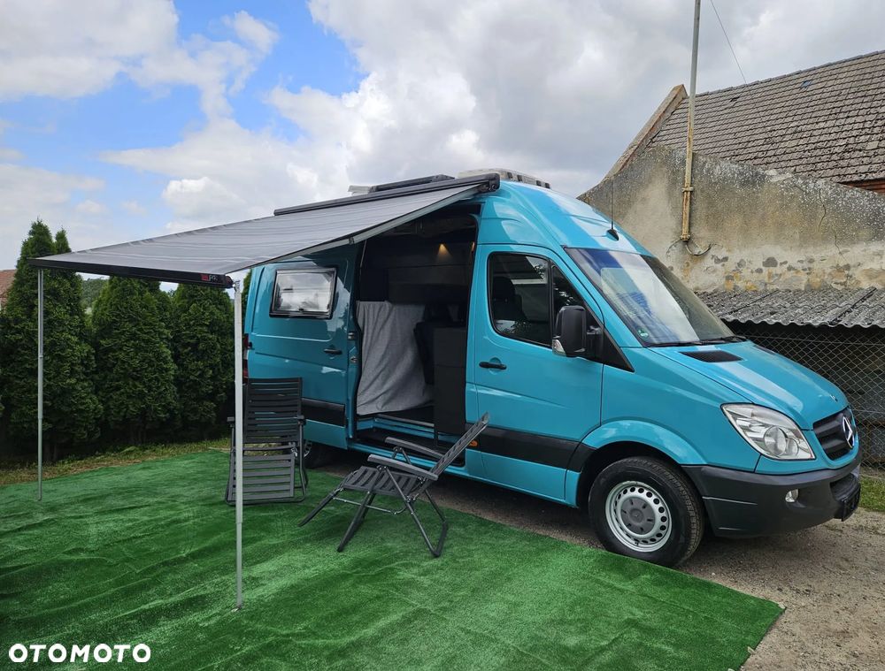 Mercedes-Benz Sprinter Camper - 7