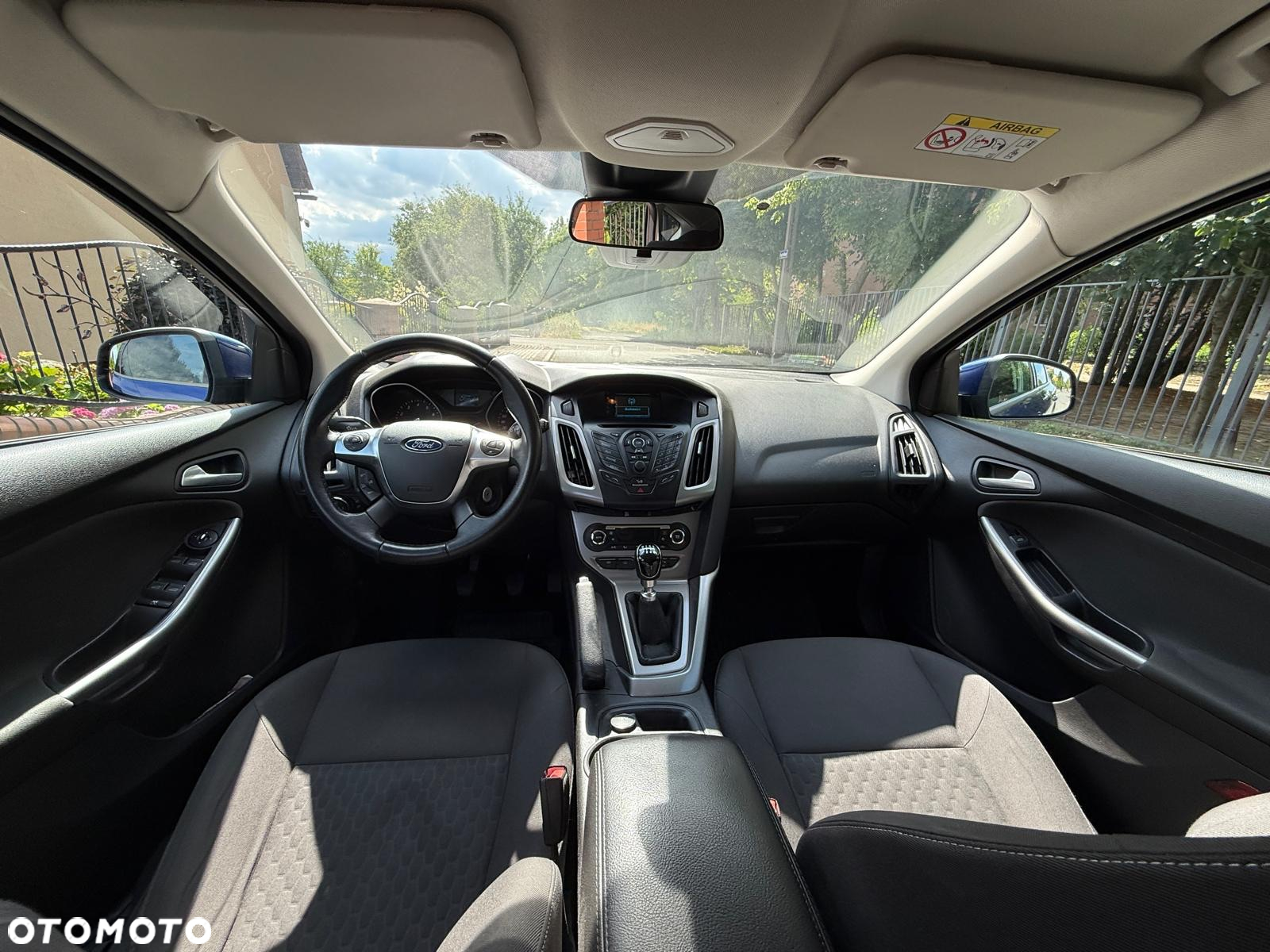 Ford Focus 1.6 EcoBoost Trend - 11