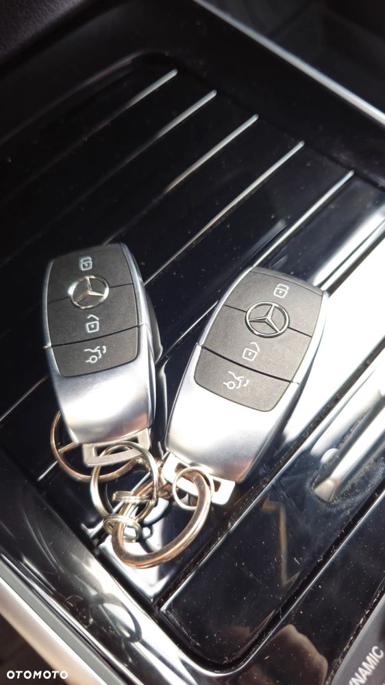 Mercedes-Benz GLB 220 d 4-Matic Edition 1 8G-DCT - 27