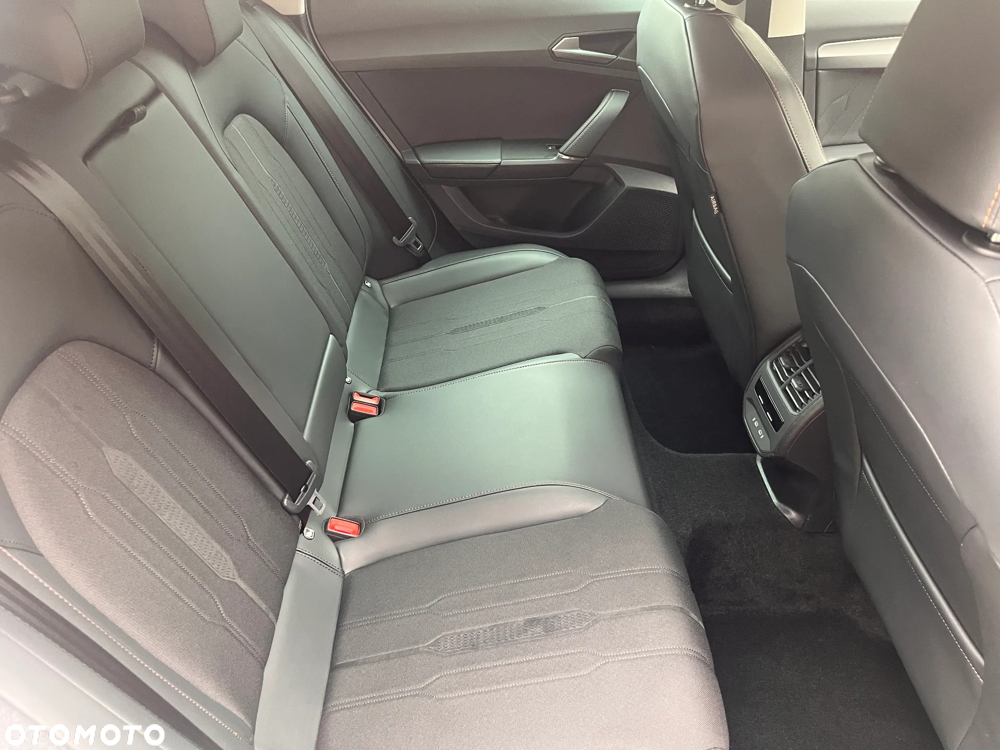 Cupra Formentor 1.4 e-Hybrid DSG - 7