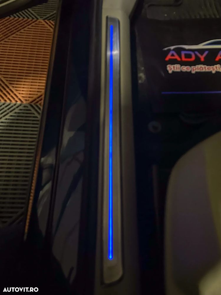 Volkswagen Golf e-Golf - 21