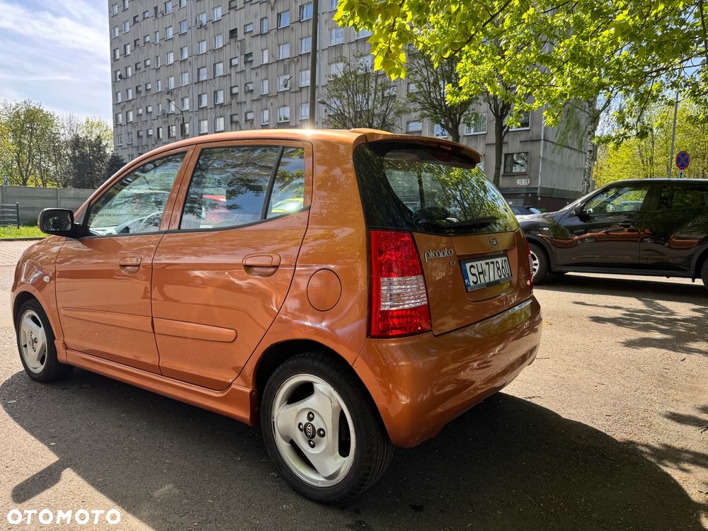 Kia Picanto 1.1 - 4