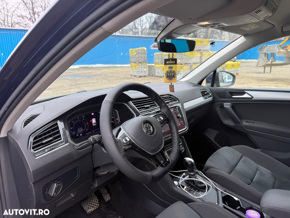 Volkswagen Tiguan Allspace 2.0 TDI SCR DSG Comfortline - 15