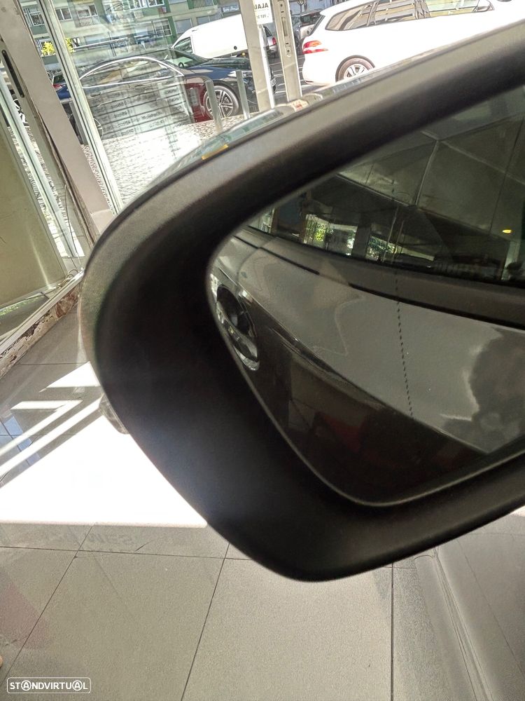 BMW 320 d Auto - 27