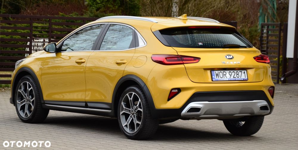 Kia XCeed - 16