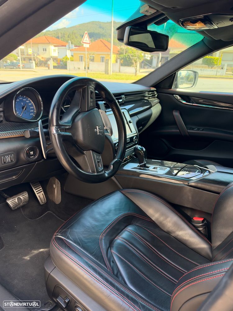 Maserati Quattroporte 3.0 V6 - 4