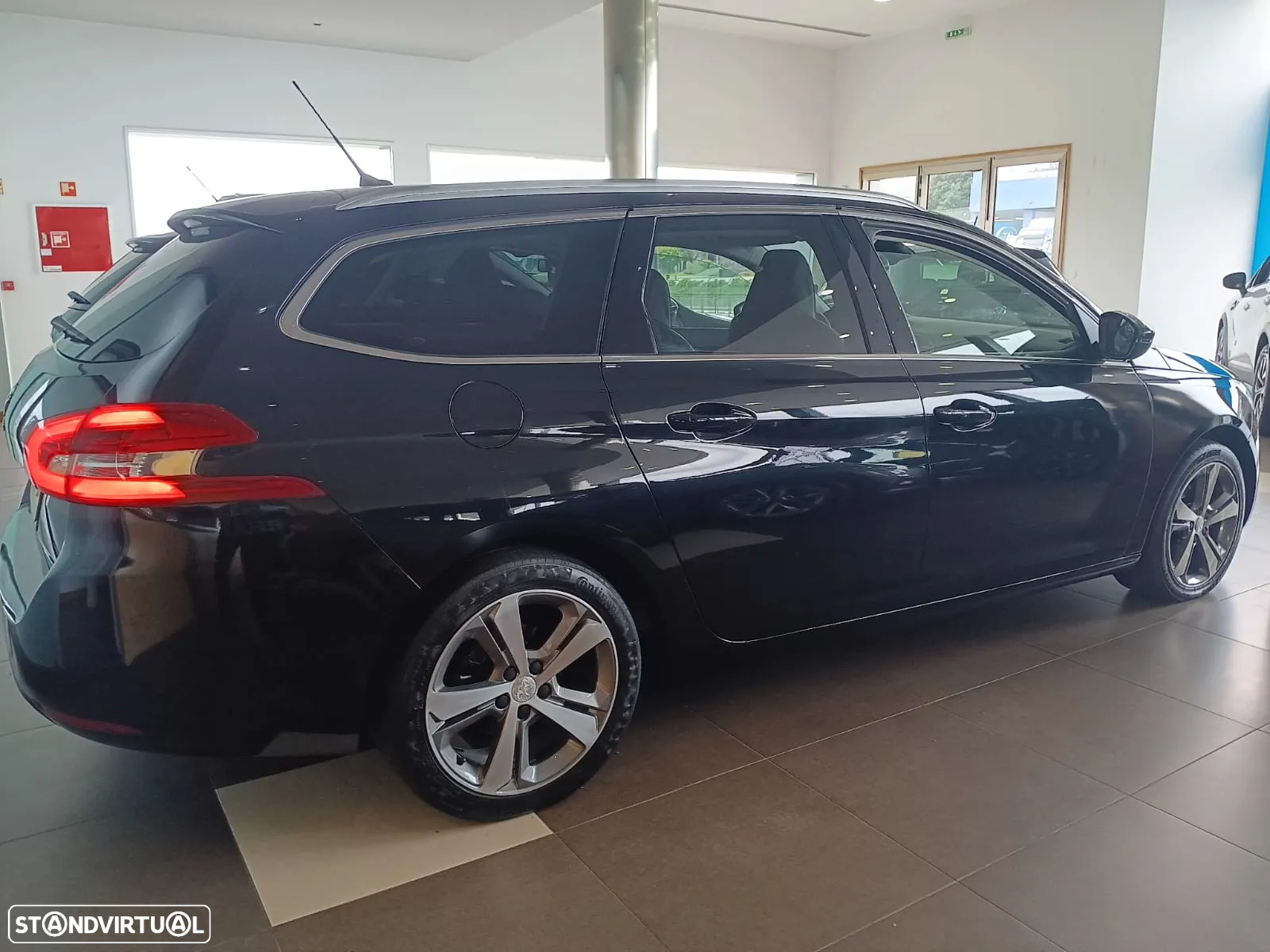Peugeot 308 SW 1.6 e-HDi Allure J17 - 4