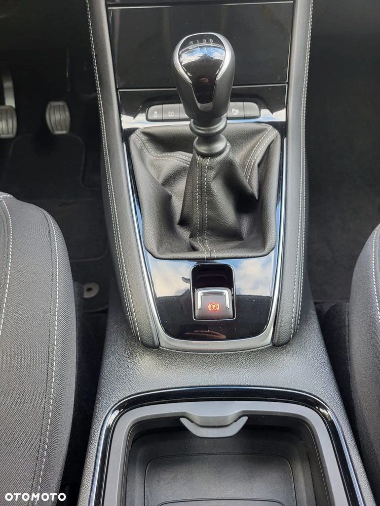 Opel Grandland X - 15