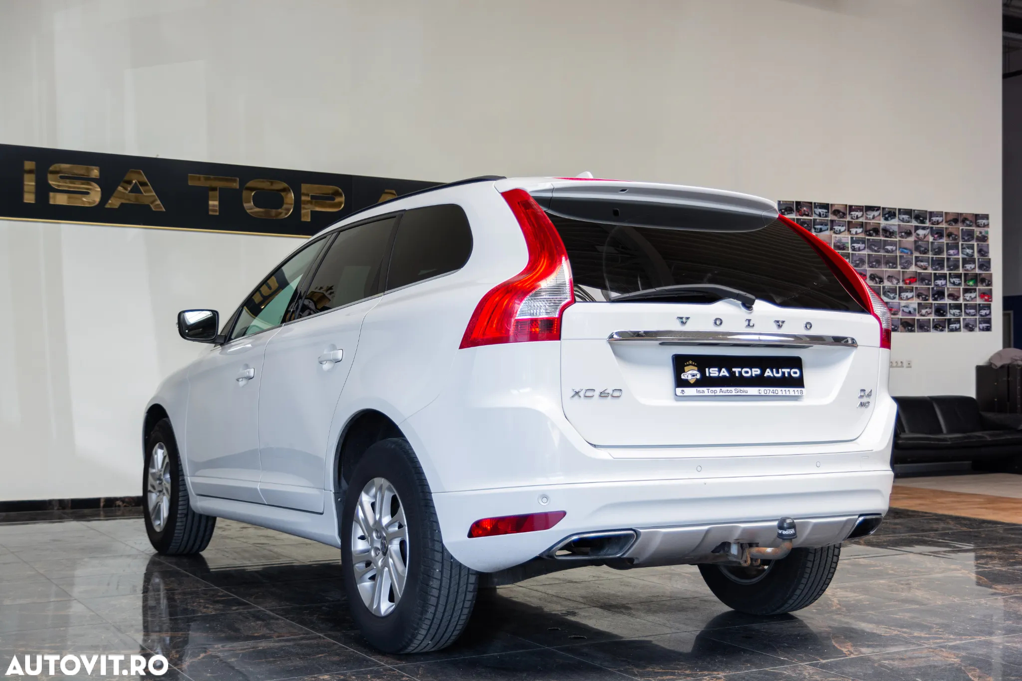 Volvo XC 60 D4 AWD Momentum - 29