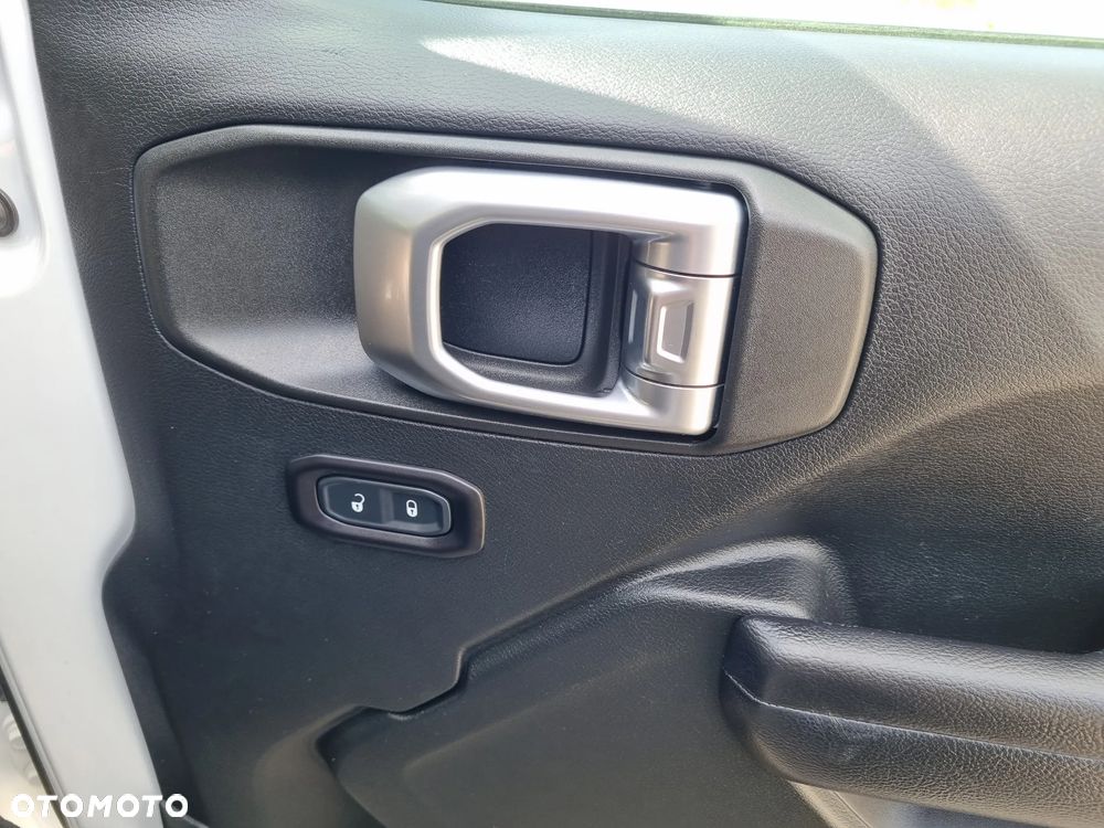 Jeep Wrangler GME 2.0 Turbo 80th Anniversary - 18