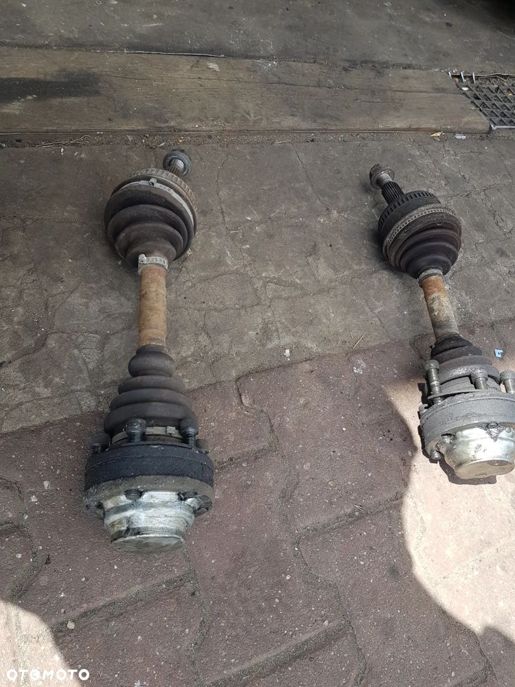 Mercedes Vito 638 112 2.2 CDI Półoś Półośka ABS Lewa / Prawa - 4