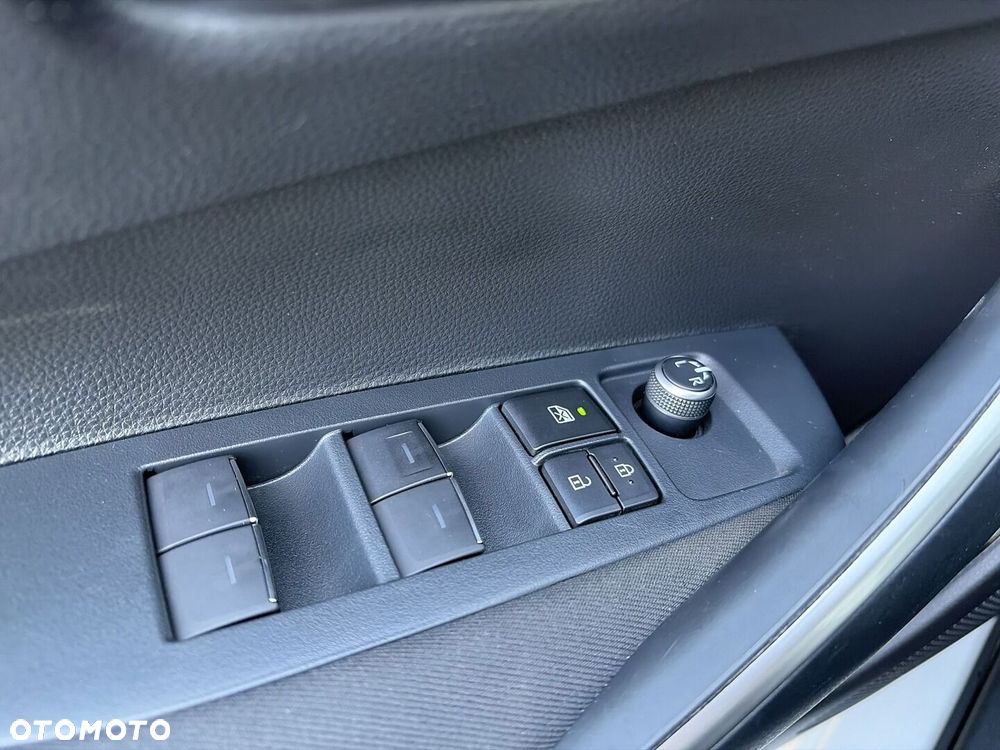 Toyota Corolla 1.8 Hybrid Comfort - 21