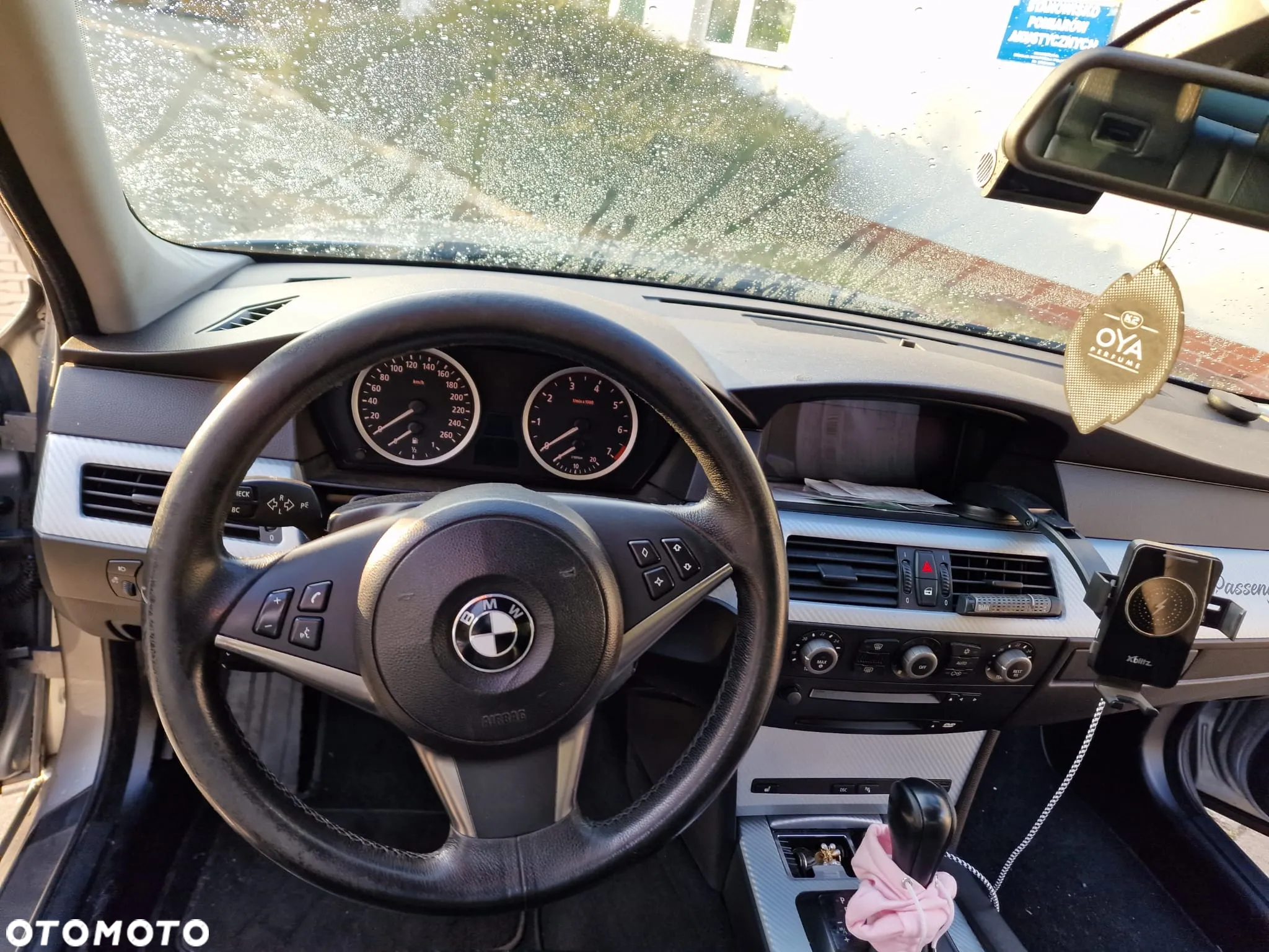 BMW Seria 5 545i - 17