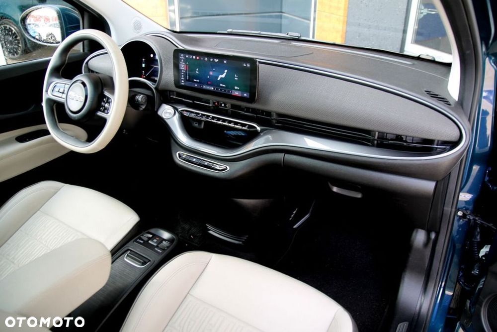 Fiat 500e - 21