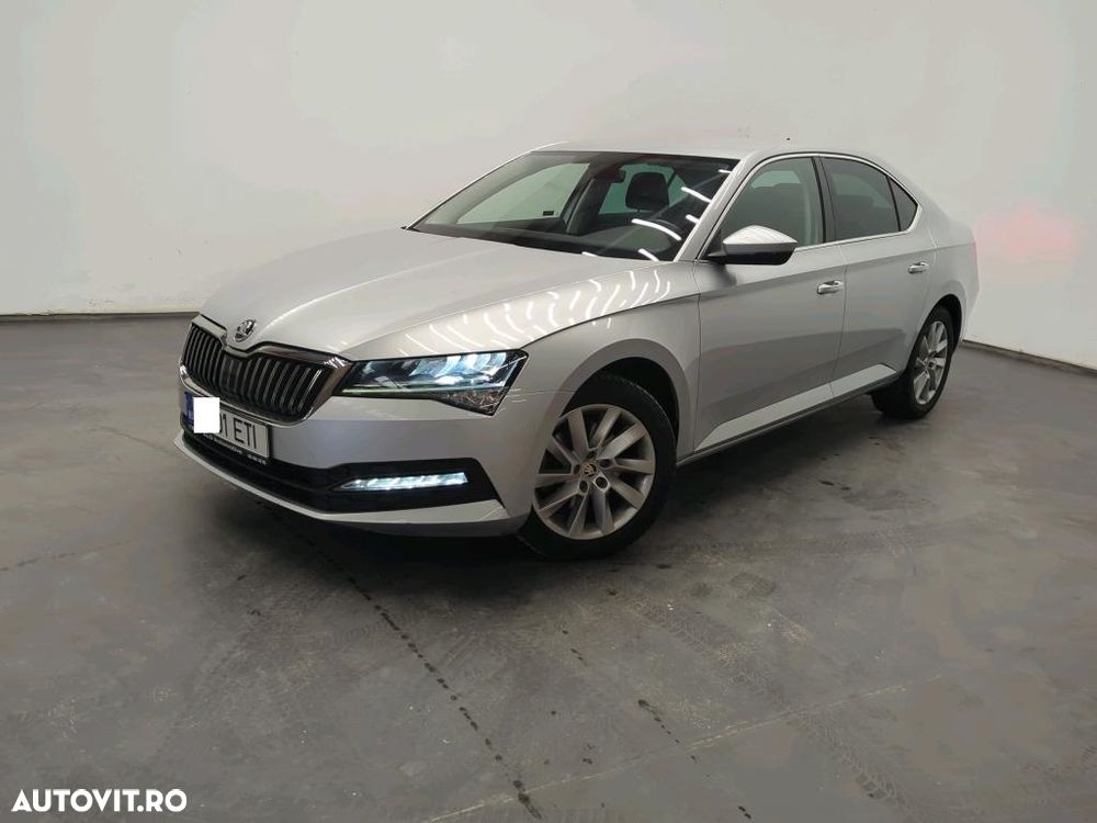 Skoda Superb 2.0 TDI DSG Ambition - 1