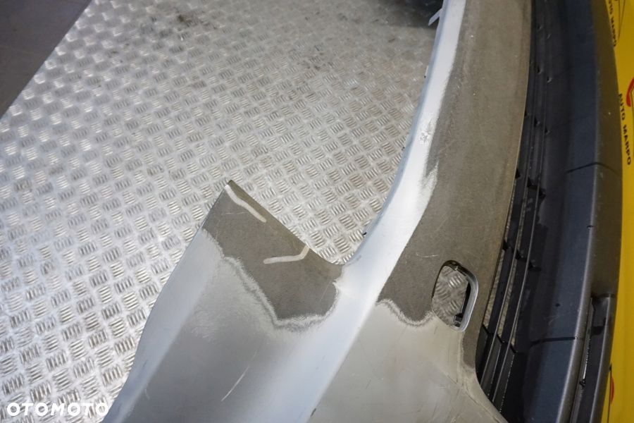 TOYOTA HIGHLANDER 2014 2015 2016 Zderzak Przód Przedni Kratka Halogen USA - 15