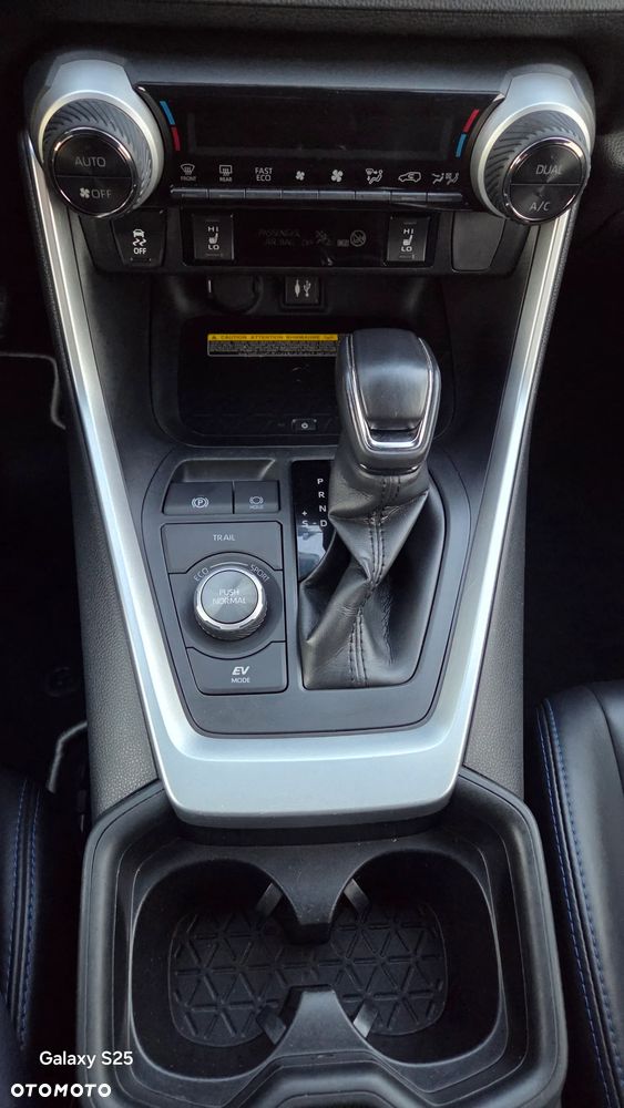 Toyota RAV4 2.5 Hybrid Selection 4x4 - 12
