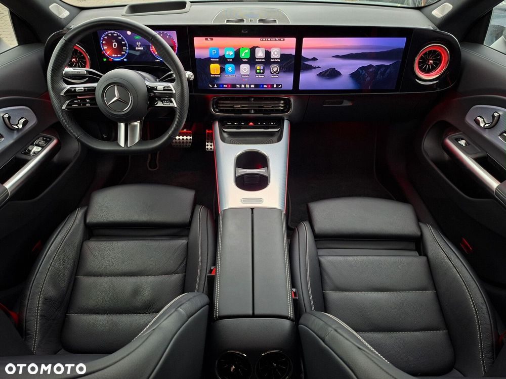 Mercedes-Benz CLA - 11