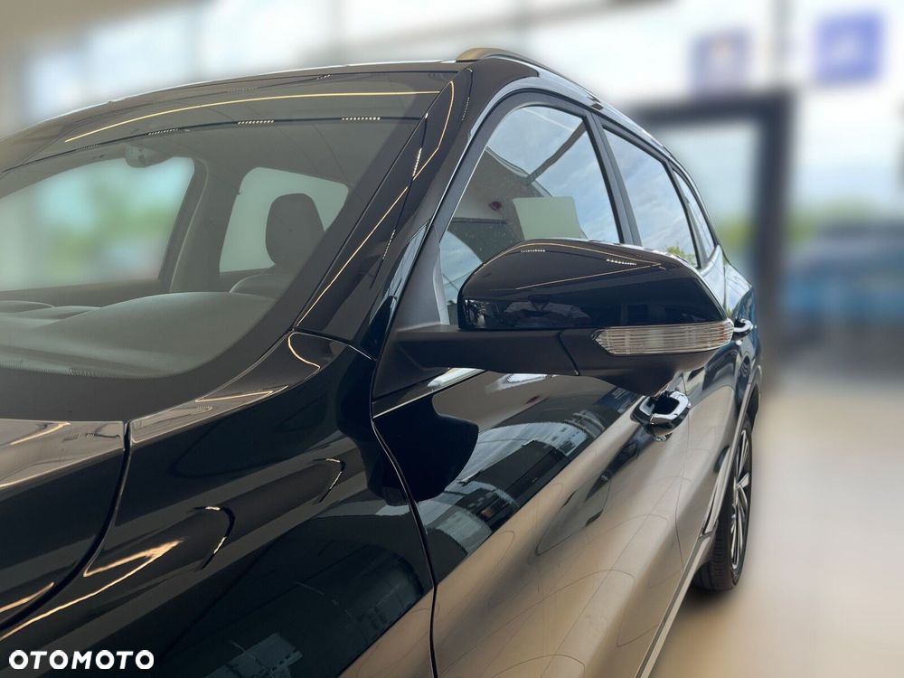 MG ZS Hybrid+ - 23