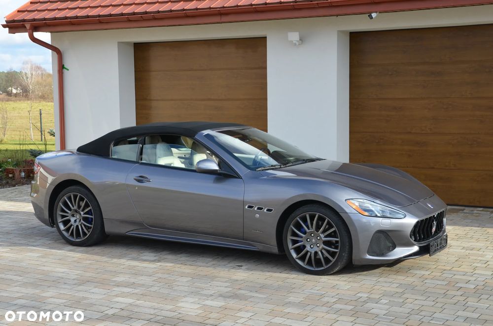 Maserati GranCabrio Sport - 7
