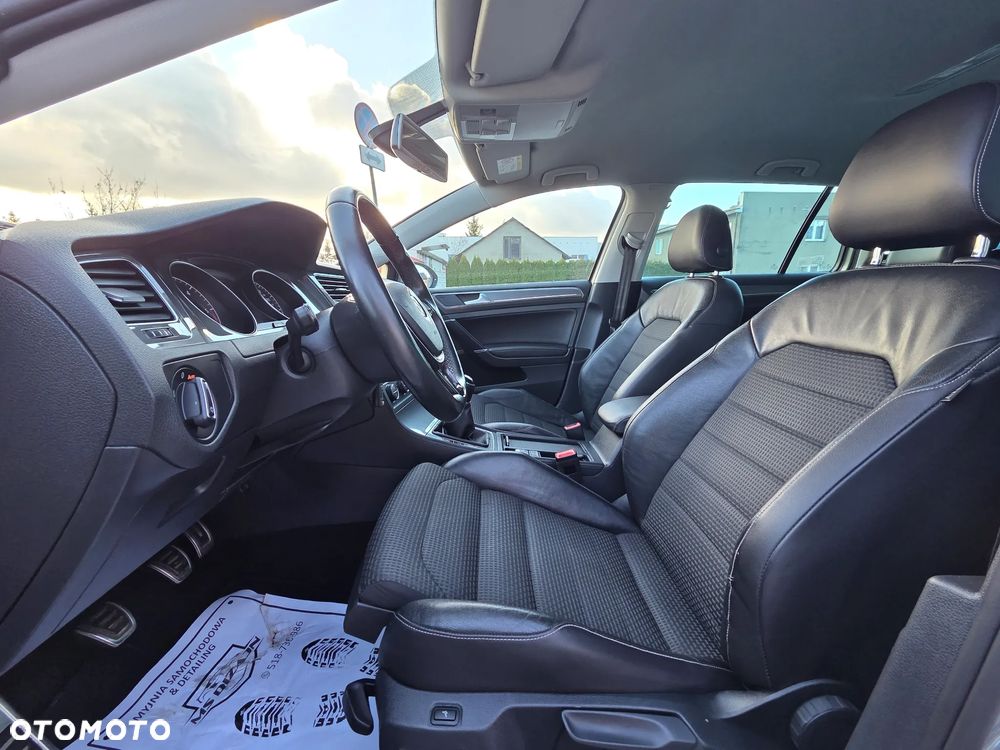 Volkswagen Golf Variant 2.0 TDI BMT 4Mot Highline - 17