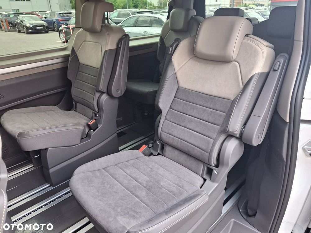 Volkswagen Multivan 2.0 TDI L2 Edition DSG - 33