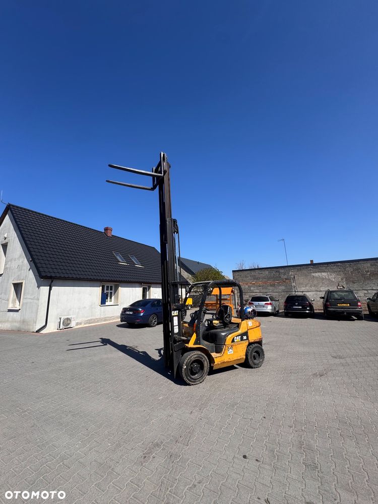 Caterpillar GP30N - 1