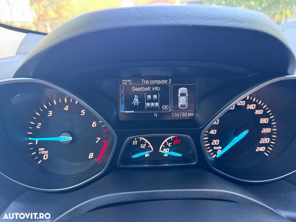 Ford Kuga 1.5 EcoBoost 2x4 Titanium - 7
