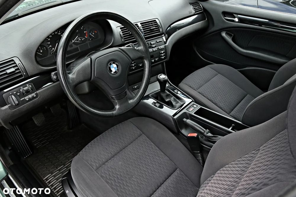 BMW Seria 3 - 22