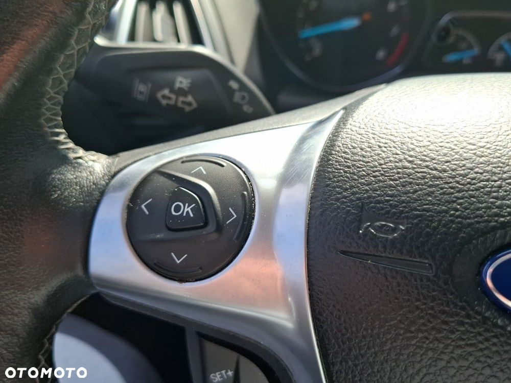 Ford Kuga 1.5 EcoBoost 4WD Titanium - 30