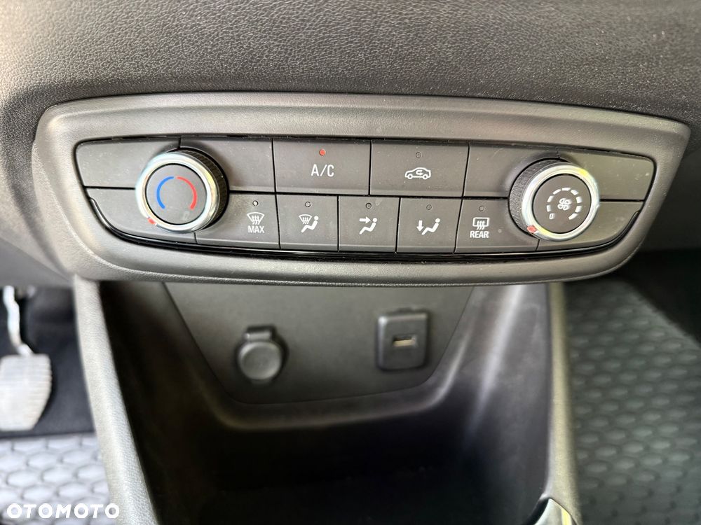 Opel Crossland X - 20