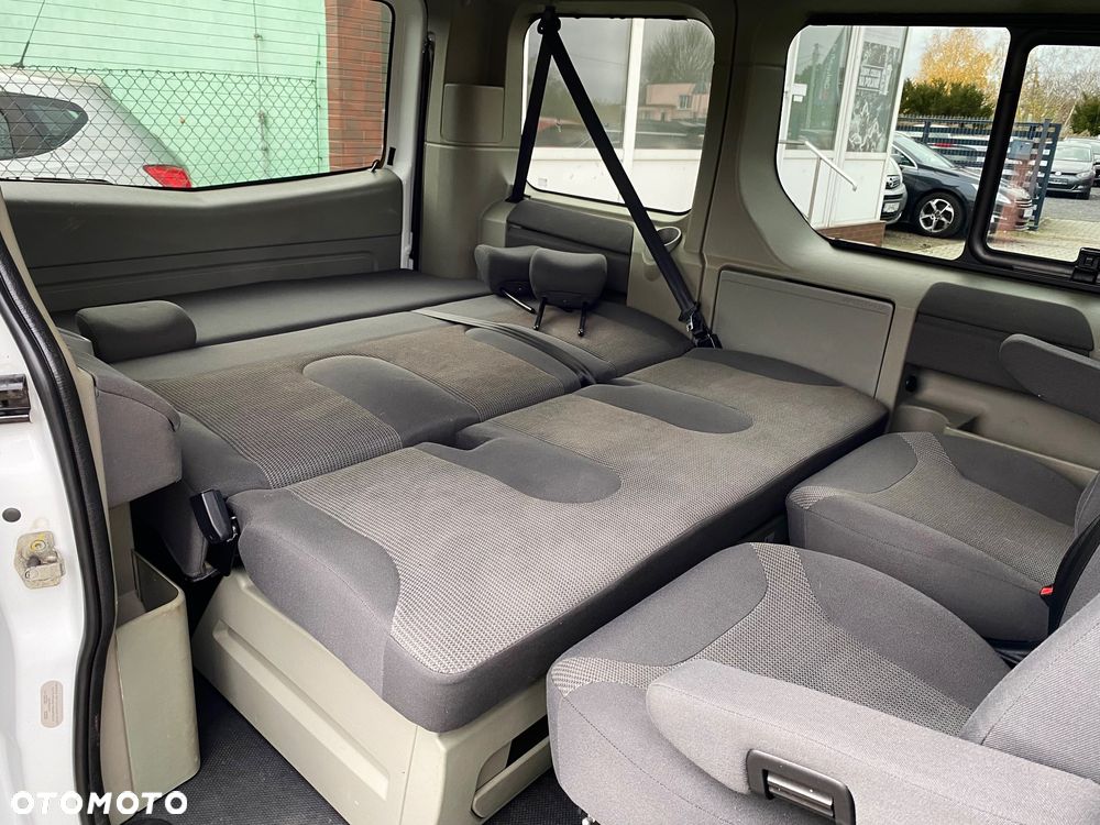Opel Vivaro - 13