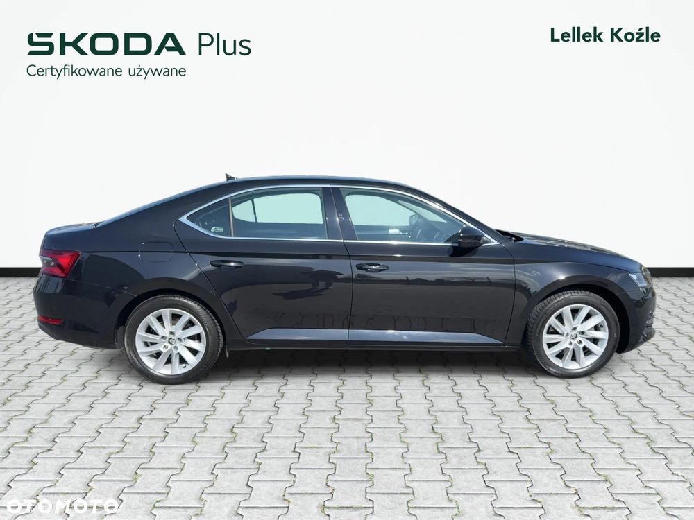 Skoda Superb 2.0 TSI Ambition DSG - 4