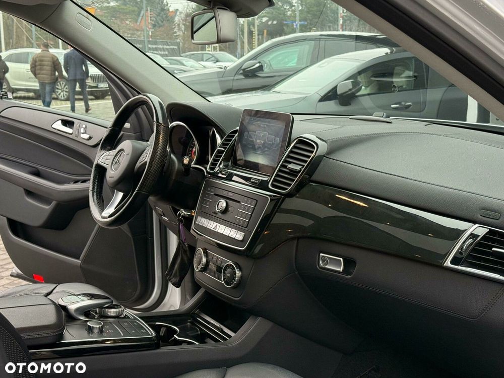 Mercedes-Benz GLE 350 d 4-Matic - 10