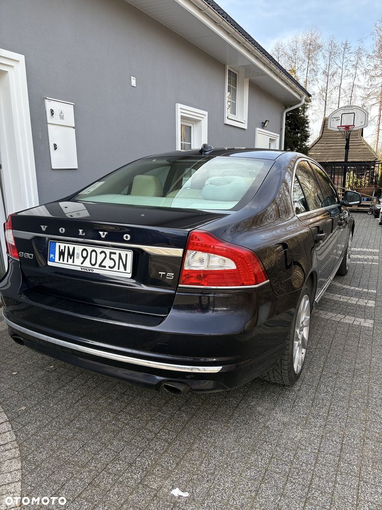 Volvo S80 - 1