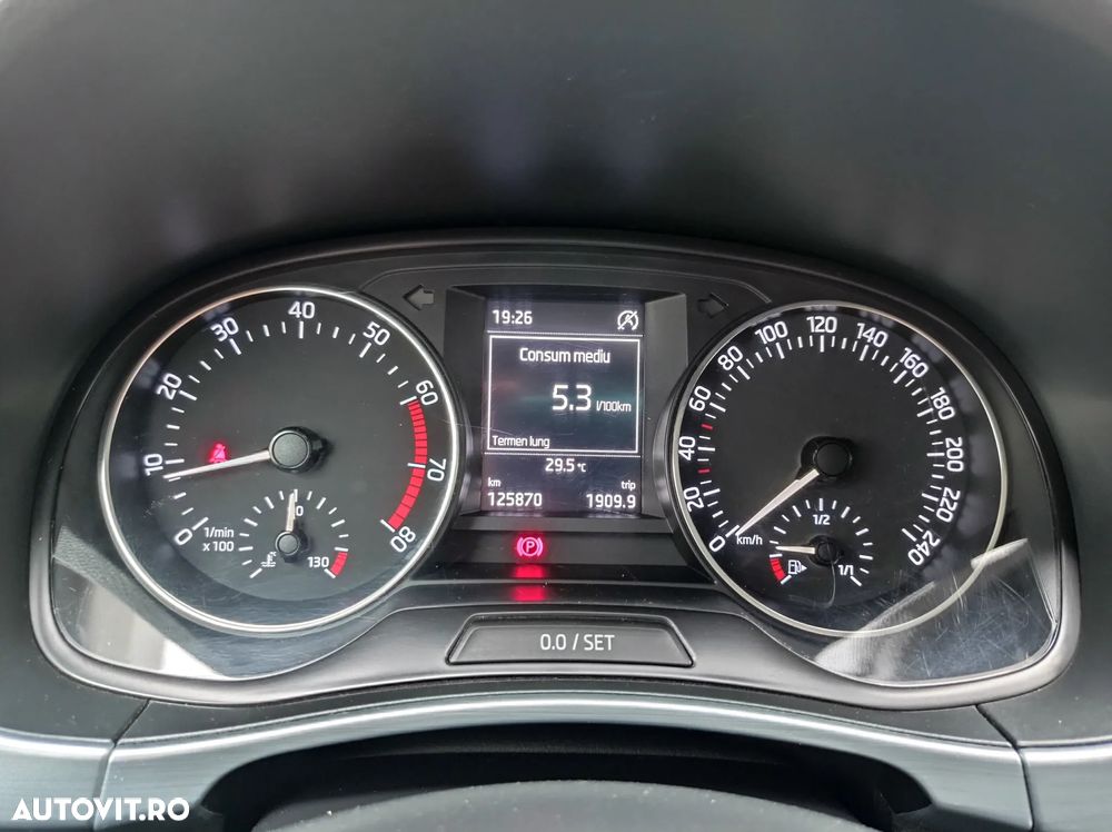 Skoda Fabia 1.0 MPI Ambition - 23