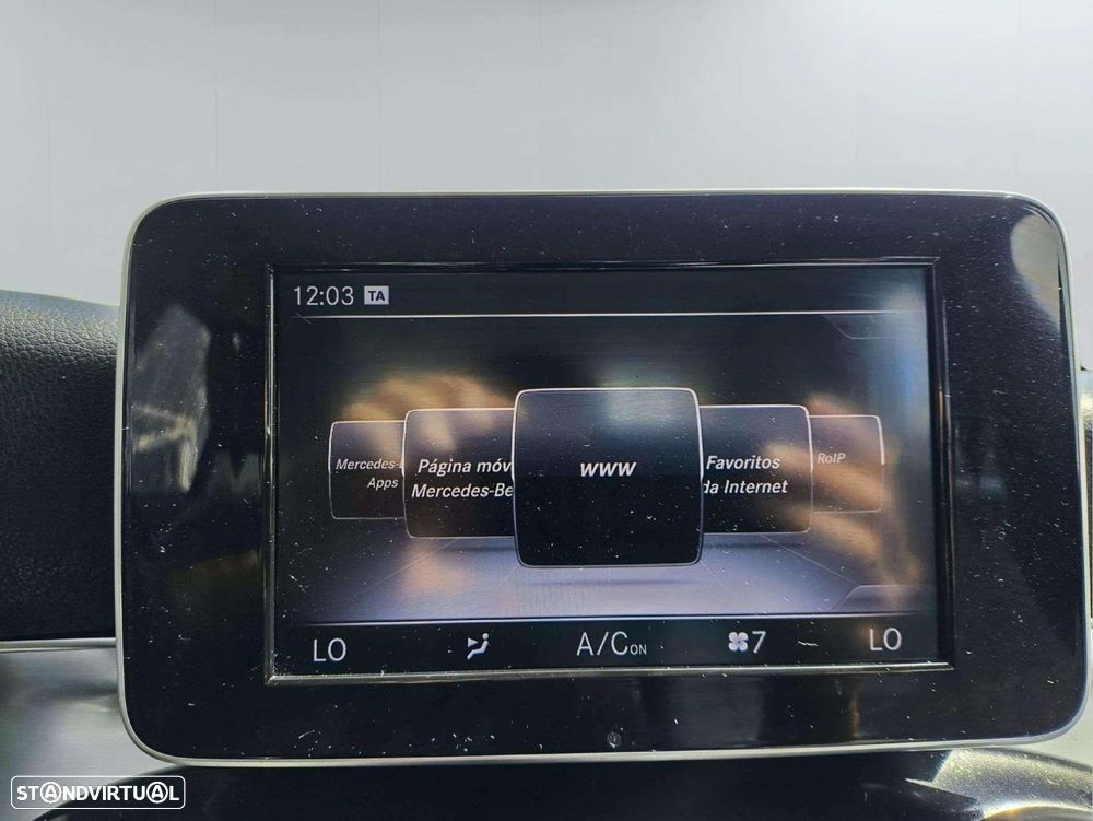 Mercedes-Benz C 200 BlueTEC Avantgarde - 25